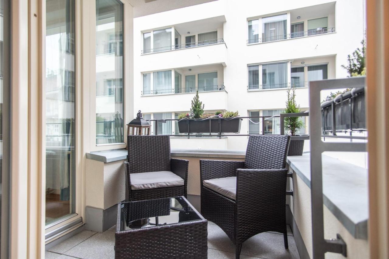 Apartment With Balcony Prague Ngoại thất bức ảnh