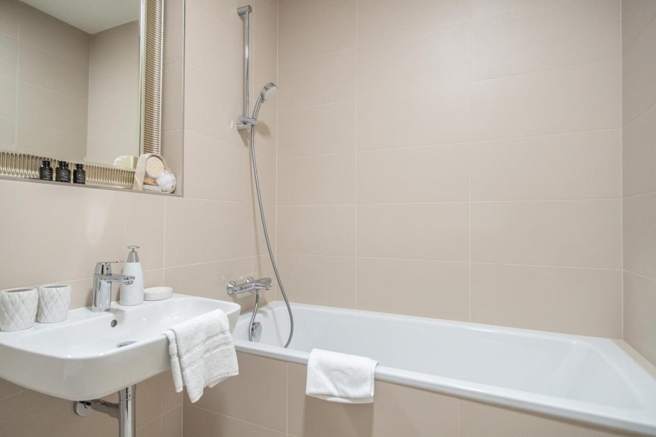 Apartment With Balcony Prague Ngoại thất bức ảnh