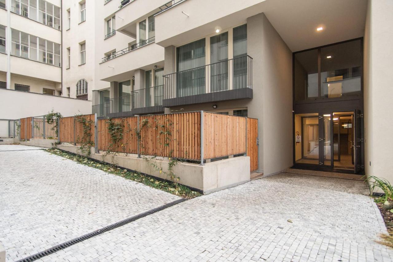 Apartment With Balcony Prague Ngoại thất bức ảnh